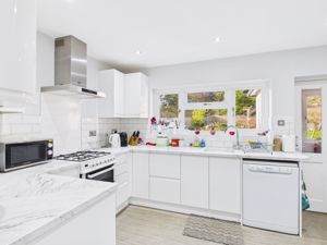 Kitchen 2- click for photo gallery